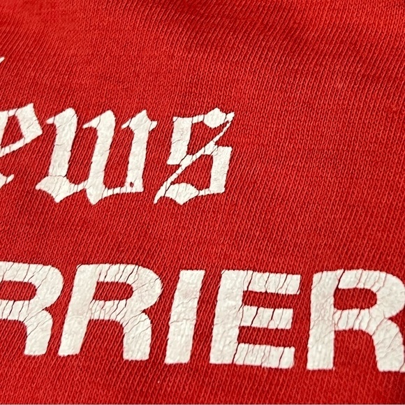 Vintage 1982 Patriot News Carrier Red Crewneck 80s Tee Top Shirt - Picture 4 of 5